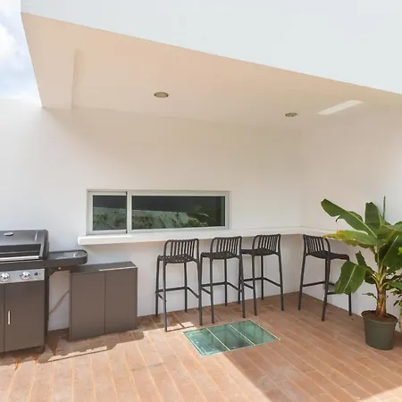 Villa - 16min To Downtown - 30 Ppl *