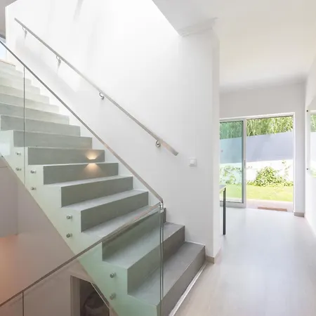 Villa - 16min To Downtown - 30 Ppl