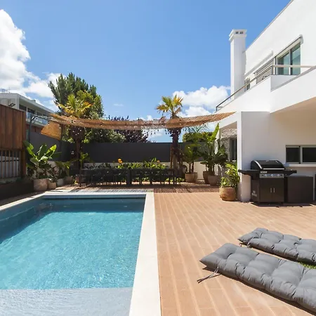 - 16min To Downtown - 30 Ppl