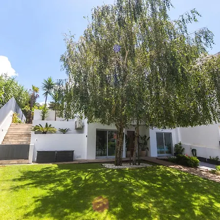 - 16min To Downtown - 30 Ppl Villa