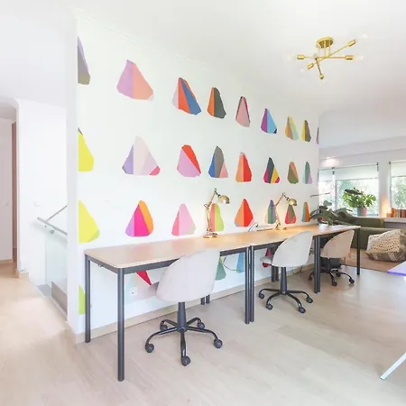 - 16min To Downtown - 30 Ppl Villa *