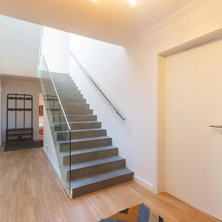 Villa - 16min To Downtown - 30 Ppl