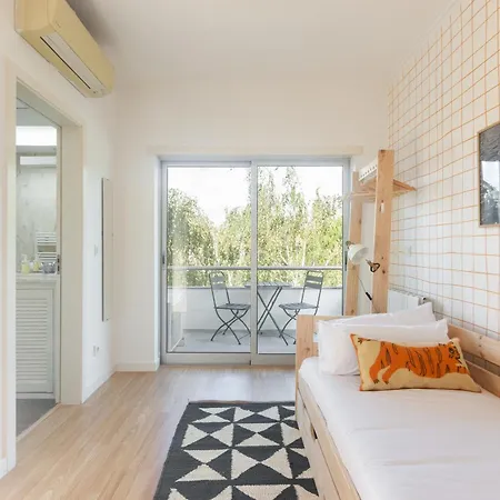 - 16min To Downtown - 30 Ppl